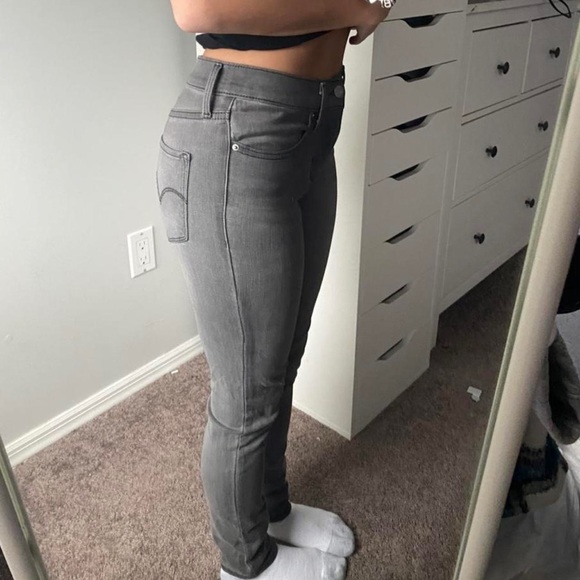 LEVIS SMOKED GRAY 311 SKINNY JEANS 🌬 - Picture 3 of 4